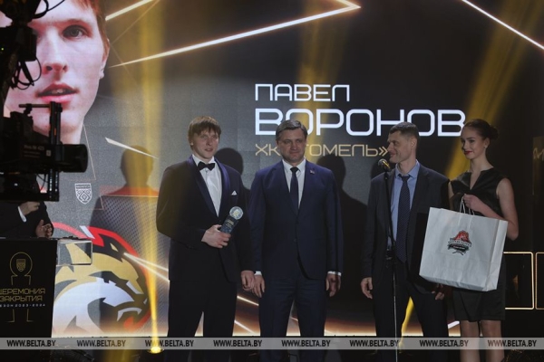 Голкипер "Металлурга" Большаков назван самым полезным игроком плей-офф Кубка Президента