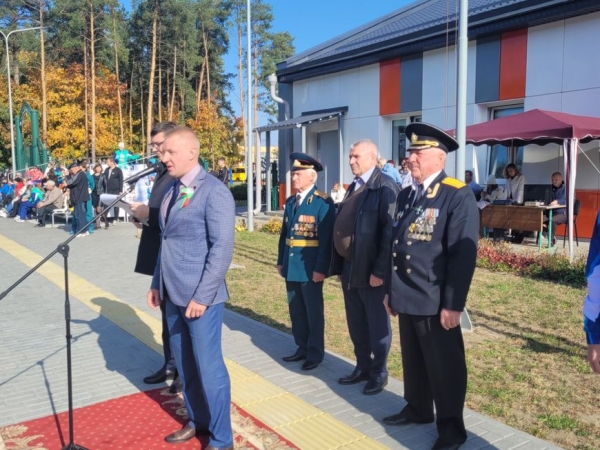 Фестиваль по мини-футболу памяти Владимира Рыженкова собрал в Добруше команды из Беларуси и России
